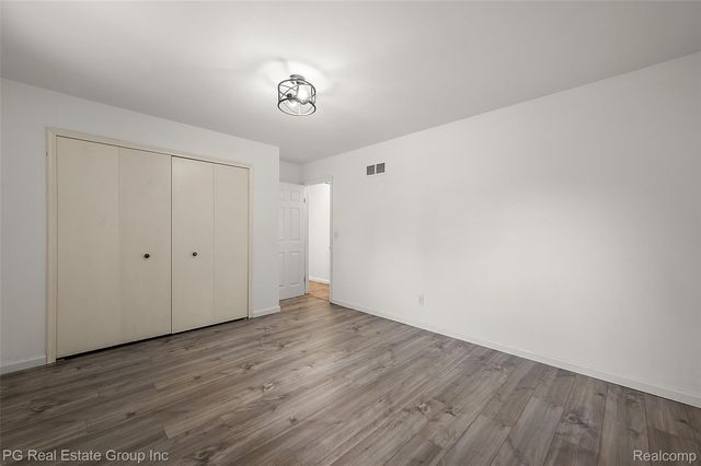 7427 Emerson, Washington Township, MI 48094