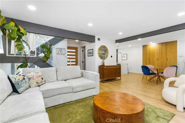 5516 E Vista Del Dia, Anaheim Hills, CA 92807