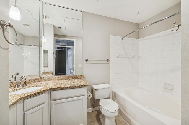 5353 Memorial Drive 3009, Houston, TX 77007