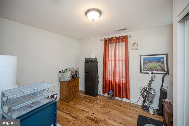 3932 OAKDALE CIR, Triangle, VA 22172