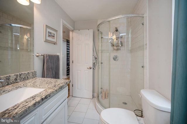 3932 OAKDALE CIR, Triangle, VA 22172