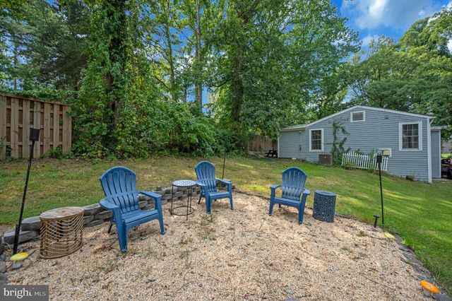 3932 OAKDALE CIR, Triangle, VA 22172