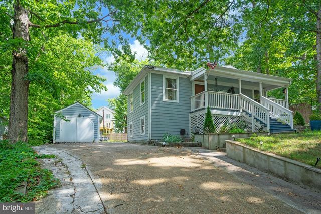 3932 OAKDALE CIR, Triangle, VA 22172