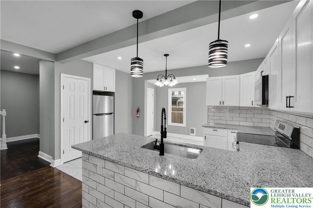 504 Pine Street, Tamaqua Boro, PA 18252