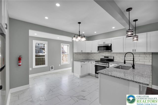 504 Pine Street, Tamaqua Boro, PA 18252