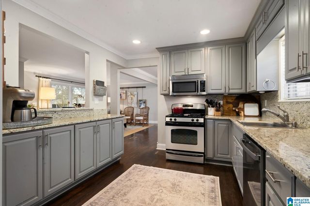 676 OAKMOOR DRIVE, Homewood, AL 35209