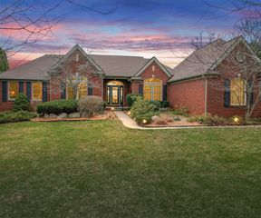4981 St Annes Court, Ann Arbor, MI 48103