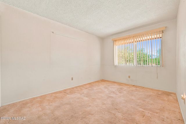 3195 N Homestead Place, Tucson, AZ 85749