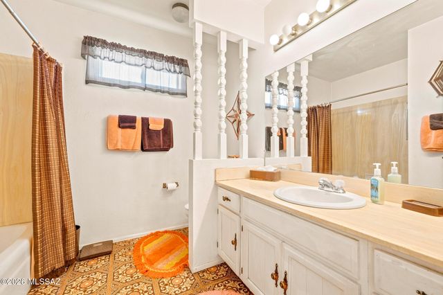 3195 N Homestead Place, Tucson, AZ 85749