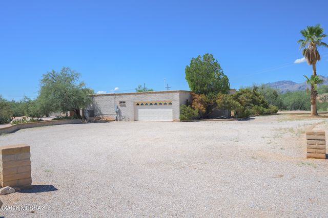 3195 N Homestead Place, Tucson, AZ 85749