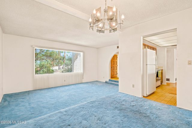 3195 N Homestead Place, Tucson, AZ 85749