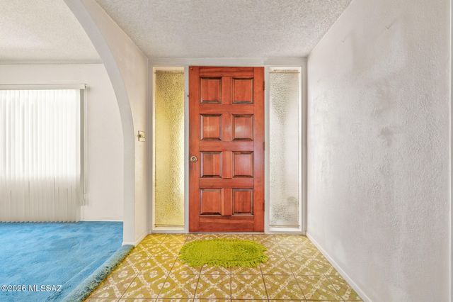 3195 N Homestead Place, Tucson, AZ 85749