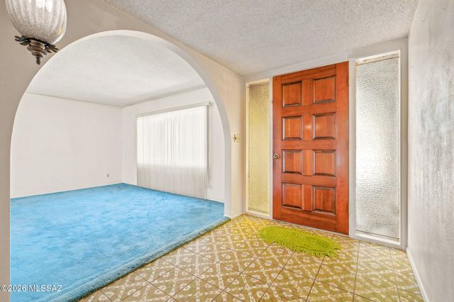 3195 N Homestead Place, Tucson, AZ 85749