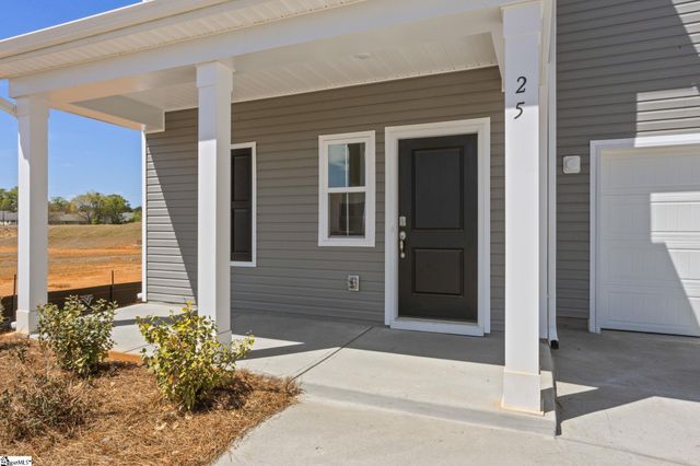 25 Wilson School Street, Simpsonville, SC 29681