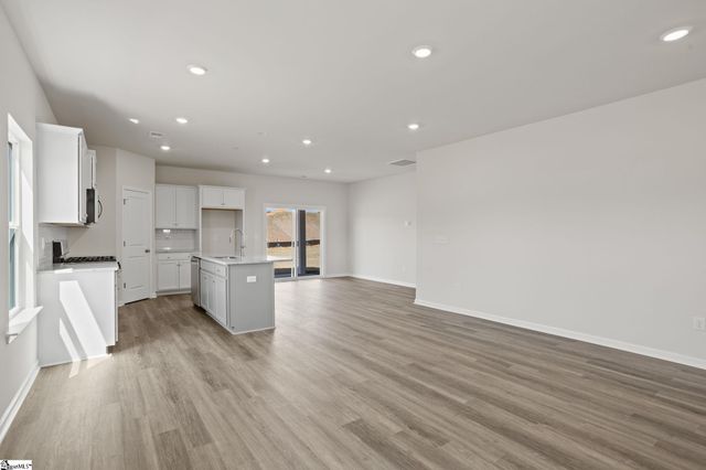 25 Wilson School Street, Simpsonville, SC 29681