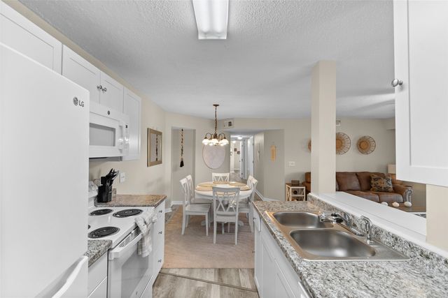 2268 Essex Dr Apt G, Surfside Beach, SC 29575