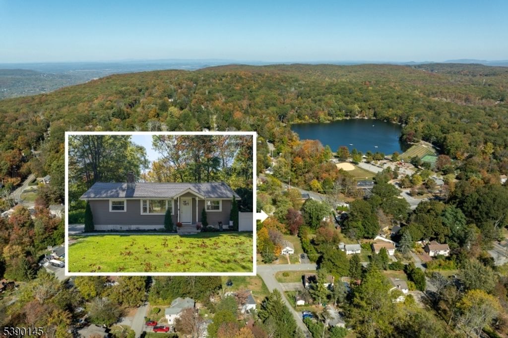 108 Breakneck Rd, Vernon Twp., NJ 07422