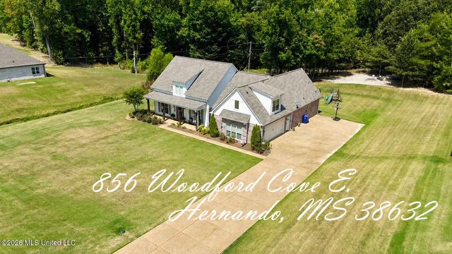 856 E Woodford Cove, Hernando, MS 38632