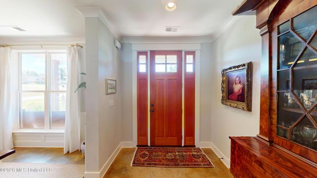 856 E Woodford Cove, Hernando, MS 38632