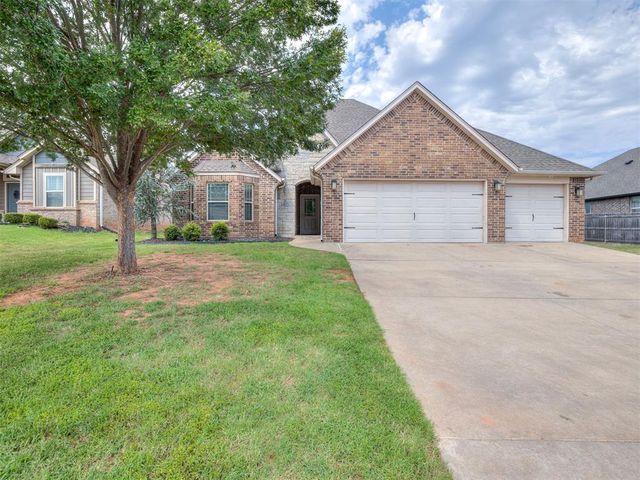 2409 Santa Monica Drive, Edmond, OK 73034