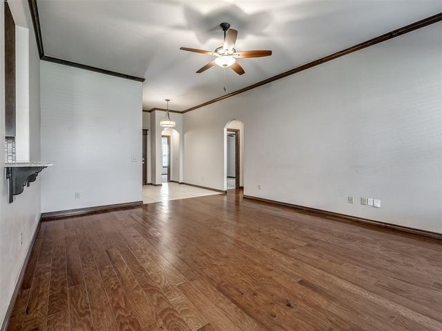 2409 Santa Monica Drive, Edmond, OK 73034