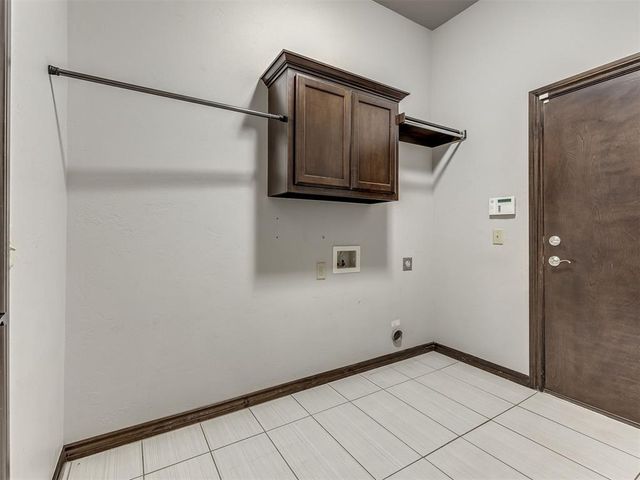 2409 Santa Monica Drive, Edmond, OK 73034