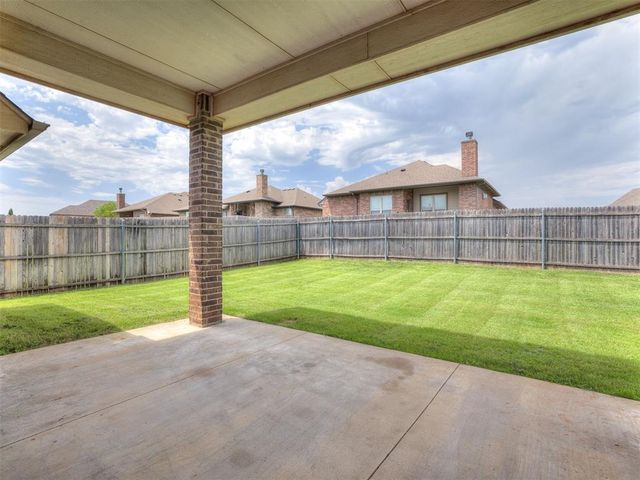 2409 Santa Monica Drive, Edmond, OK 73034