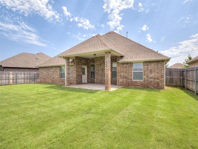 2409 Santa Monica Drive, Edmond, OK 73034