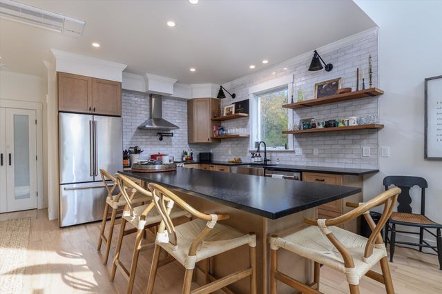 145 Russell Road, Cavendish, VT 05142