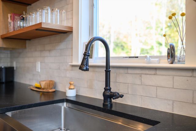 145 Russell Road, Cavendish, VT 05142