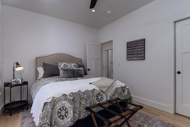 145 Russell Road, Cavendish, VT 05142