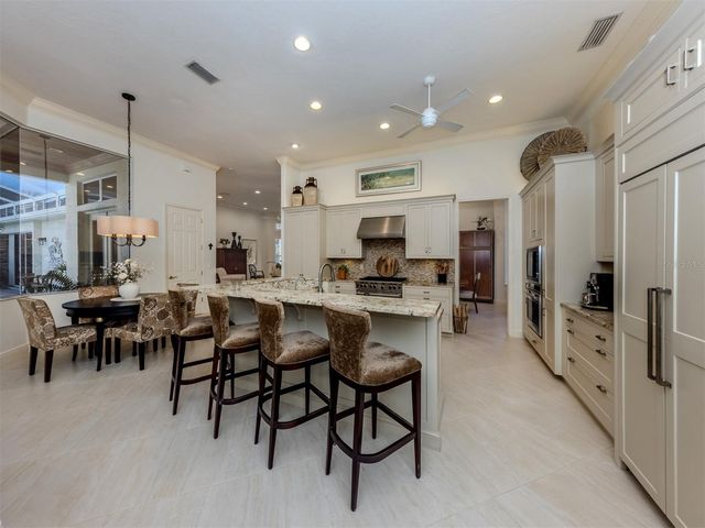 300 STONE BRIAR CREEK DRIVE, Venice, FL 34292