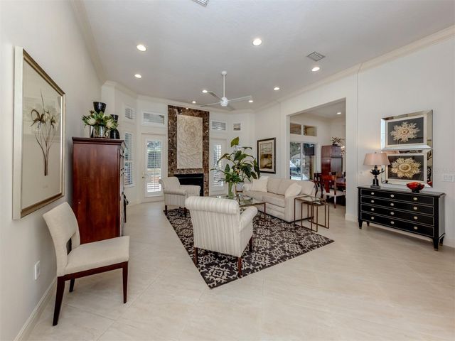 300 STONE BRIAR CREEK DRIVE, Venice, FL 34292