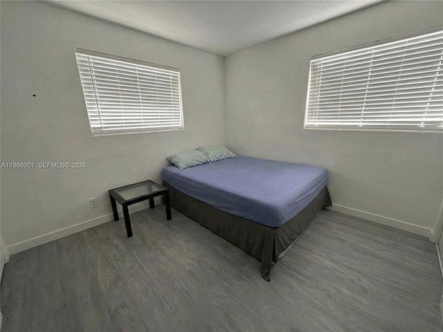 1833 SW 43rd Ave, Fort Lauderdale, FL 33317