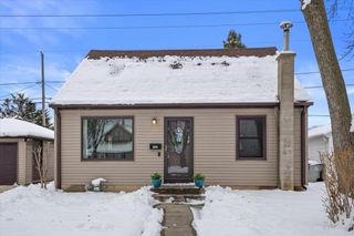 3939 S 5th PLACE, Milwaukee, WI 53207