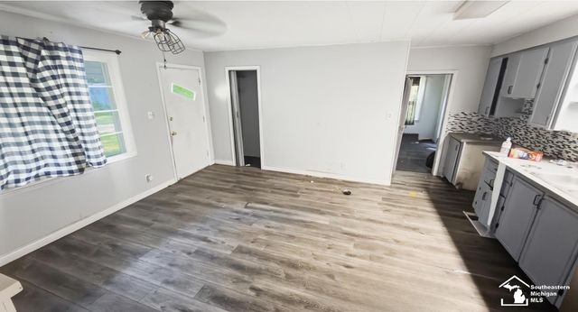 2920 First Street, La Salle Twp, MI 48145