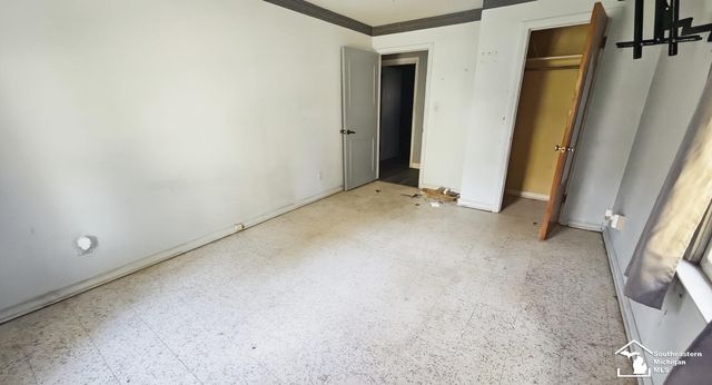2920 First Street, La Salle Twp, MI 48145