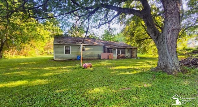 2920 First Street, La Salle Twp, MI 48145