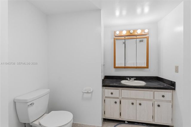 1351 NE Miami Gardens Drive 806E, Miami, FL 33179