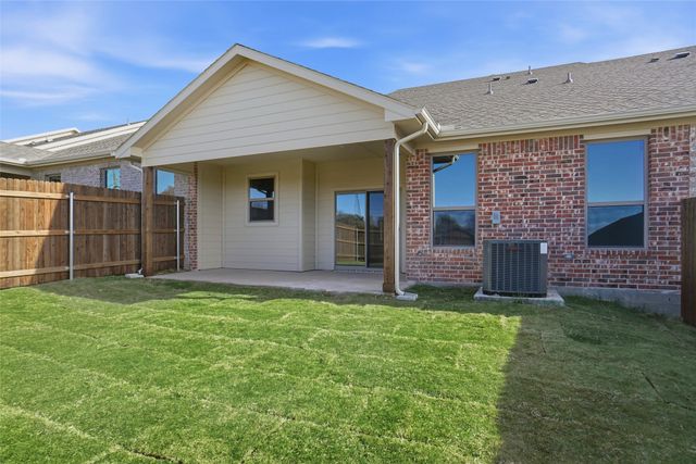 214 Legacy Boulevard, Weatherford, TX 76085