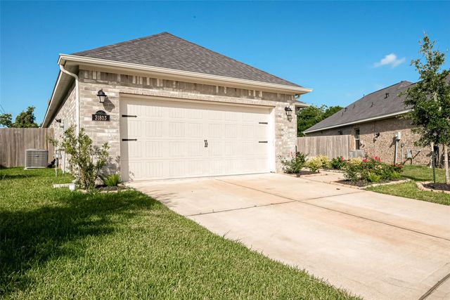 31803 Wellington Pass, Fulshear, TX 77441