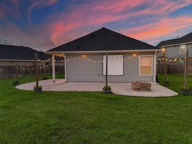 31803 Wellington Pass, Fulshear, TX 77441