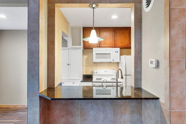 5727 Richmond Avenue 104, Dallas, TX 75206