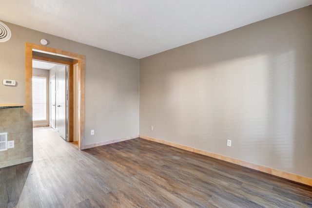 5727 Richmond Avenue 104, Dallas, TX 75206