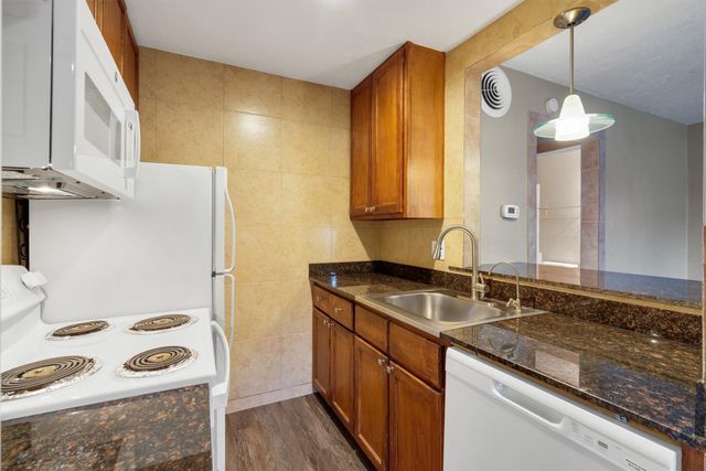 5727 Richmond Avenue 104, Dallas, TX 75206