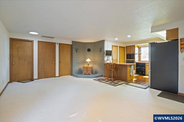 1030 Morningside Dr SE, Salem, OR 97302