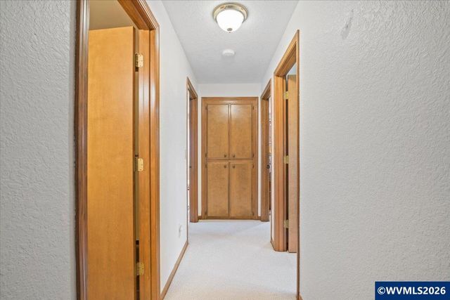 1030 Morningside Dr SE, Salem, OR 97302