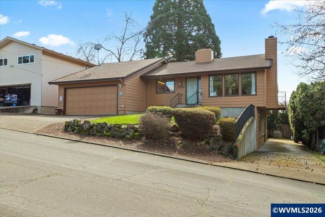 1030 Morningside Dr SE, Salem, OR 97302
