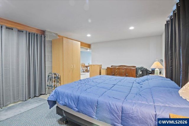 1030 Morningside Dr SE, Salem, OR 97302