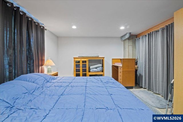 1030 Morningside Dr SE, Salem, OR 97302